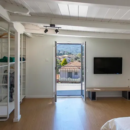 Bay Apartment